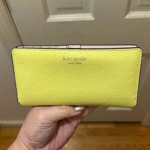 Kate Spade bifold wallet